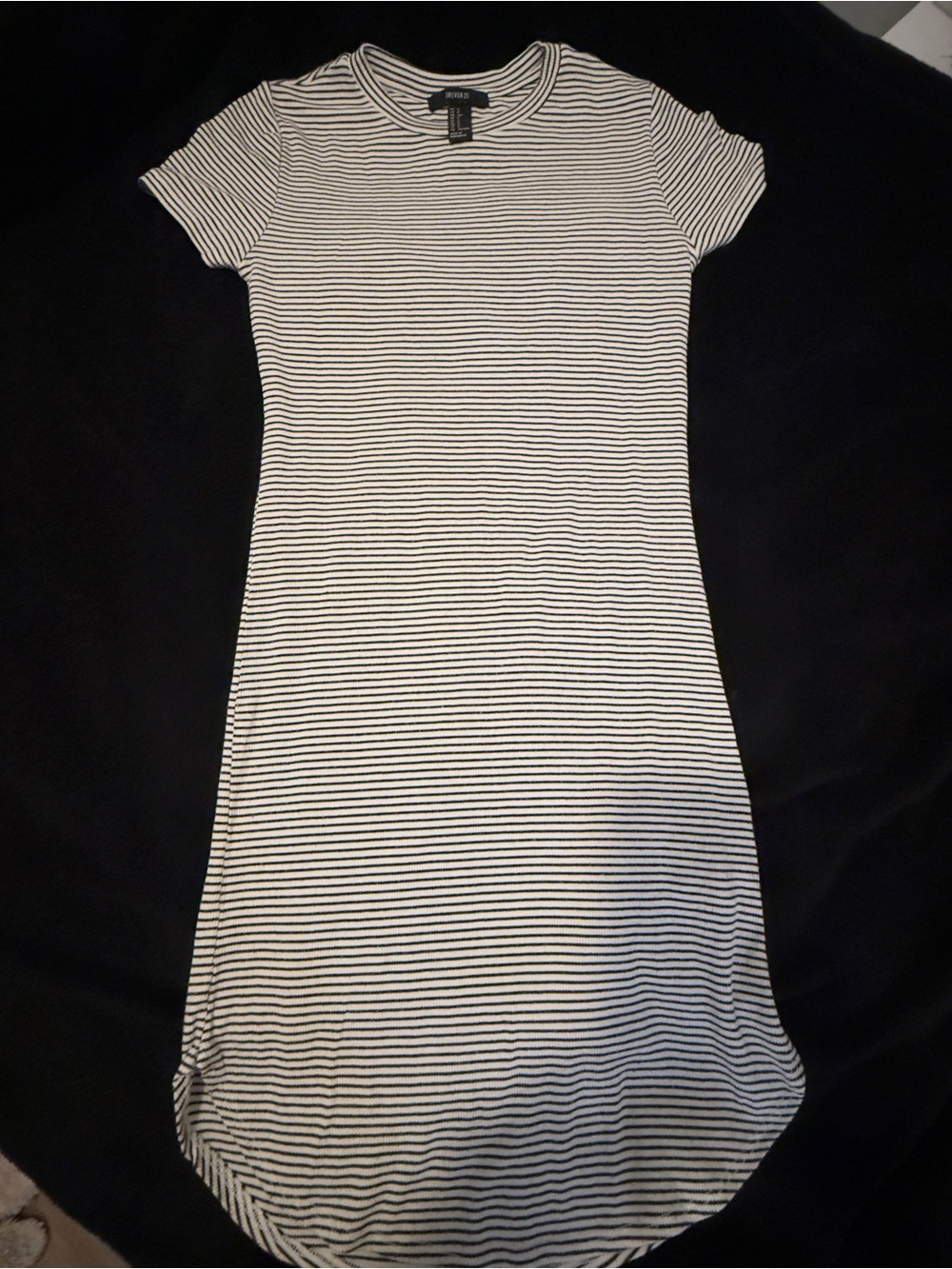 Forever 21 Black & White Striped Midi Tee Dress